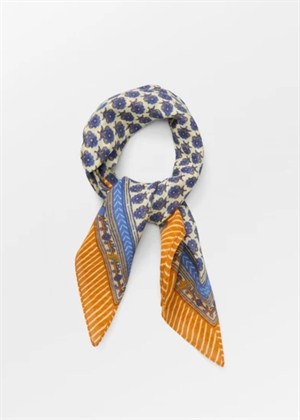 Bloflora Cotta scarf Birch White Becksøndergaard 